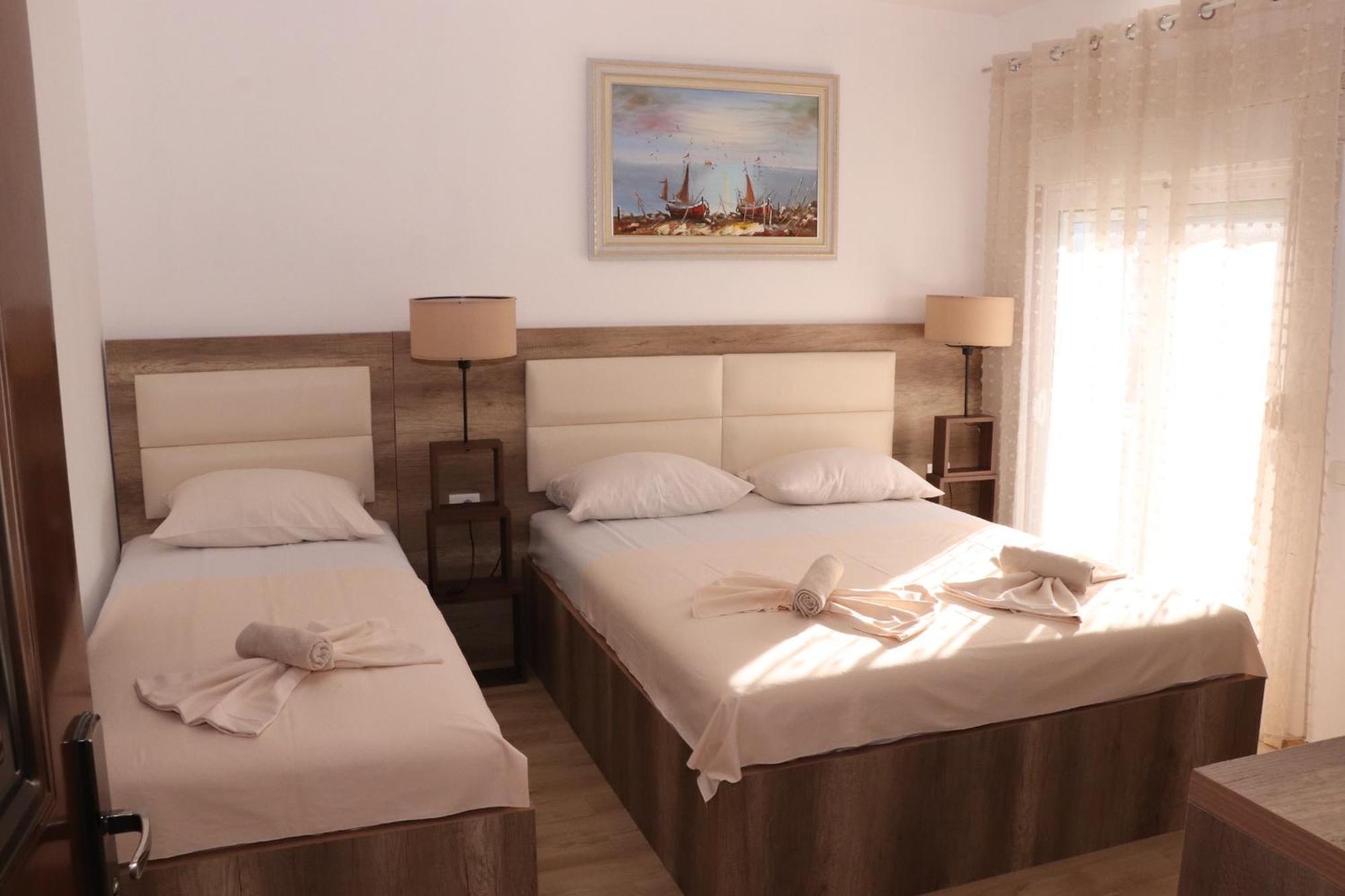 Gjinaj Apartments Ülgün Dış mekan fotoğraf