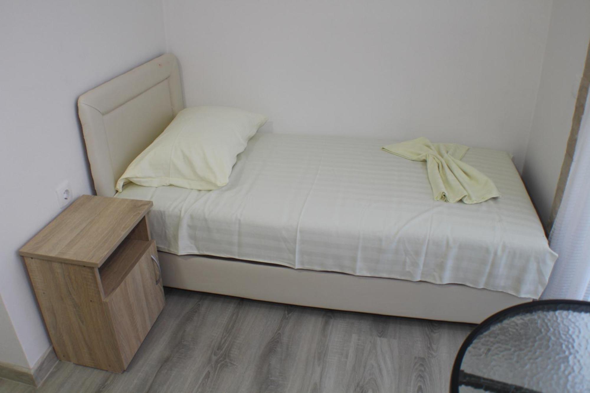 Gjinaj Apartments Ülgün Oda fotoğraf