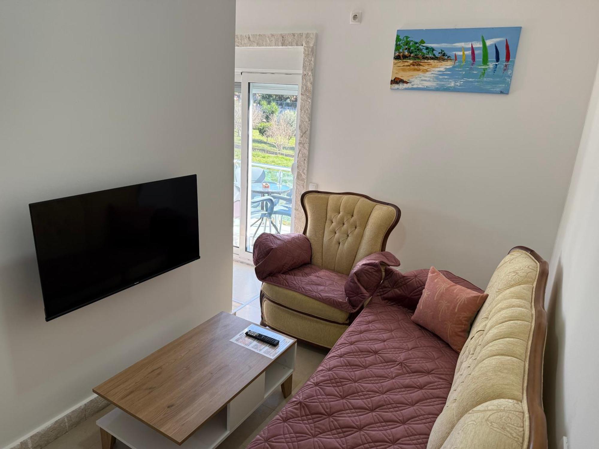 Gjinaj Apartments Ülgün Dış mekan fotoğraf