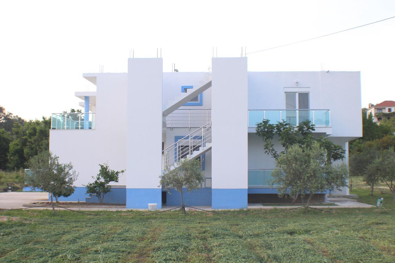 Gjinaj Apartments Ülgün Dış mekan fotoğraf