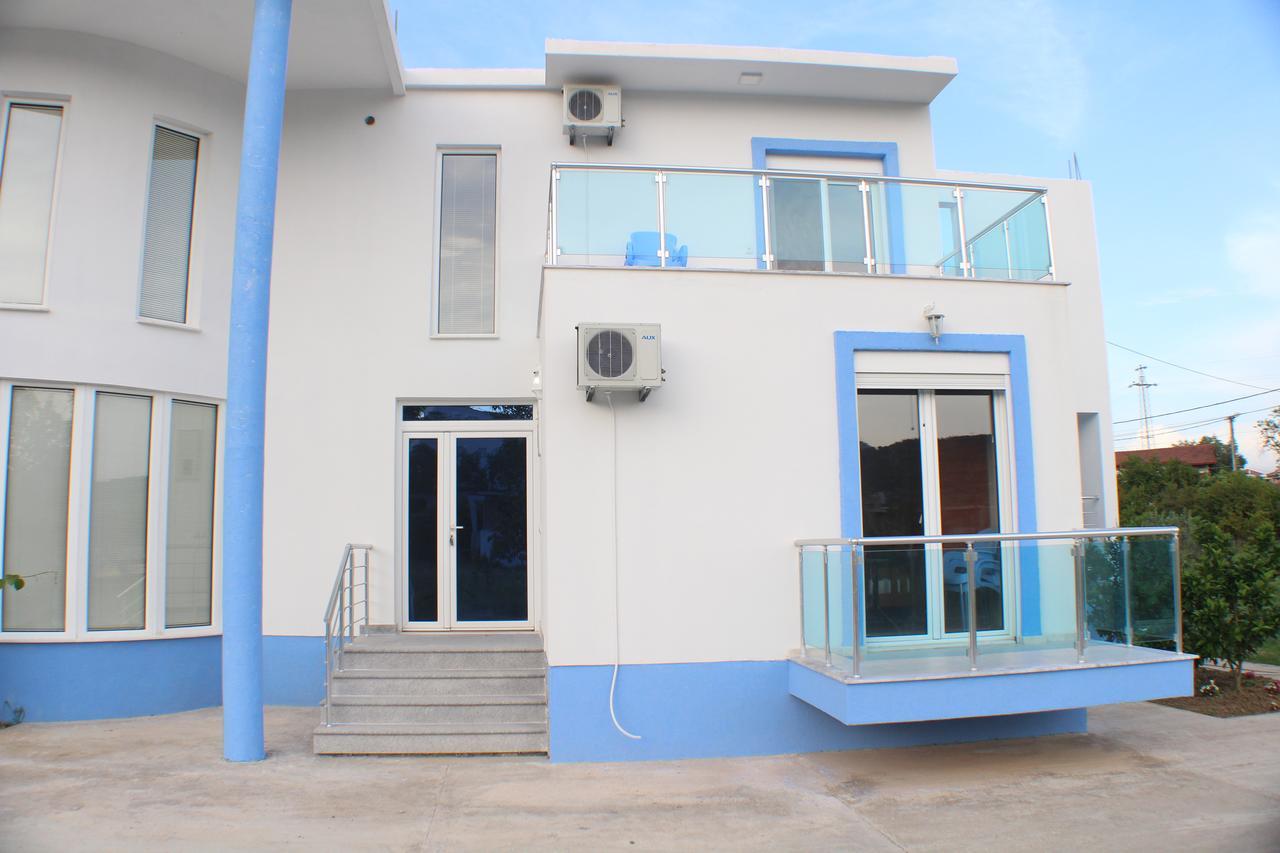 Gjinaj Apartments Ülgün Dış mekan fotoğraf